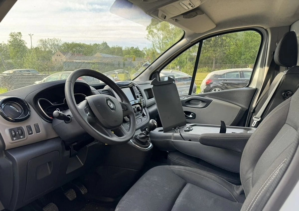 Renault Trafic cena 32900 przebieg: 107342, rok produkcji 2018 z Zduńska Wola małe 742